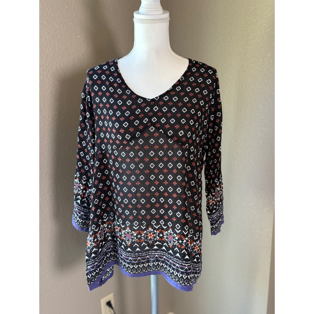 World Market Womens L/XL Black Purple Geometric Tribal Rayon V-Neck Tunic Blouse